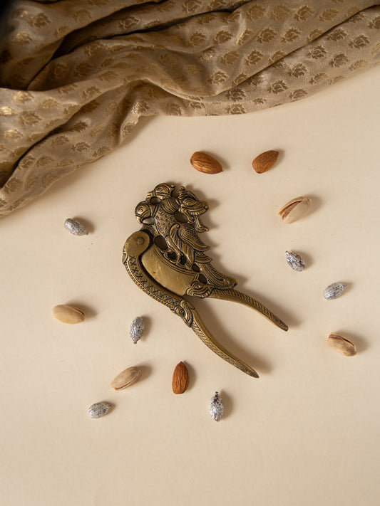 Yali Brass Nut Cutter Sarota 

(For decorative purpose only)