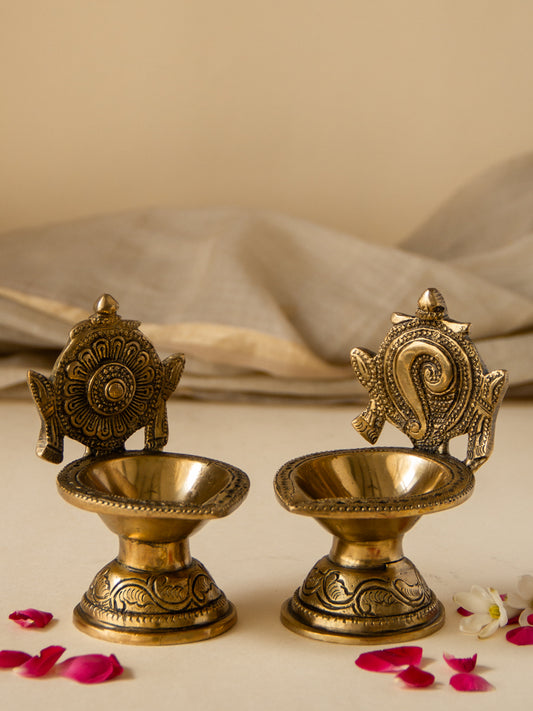 Brass Shankh Chakra Diya (Set of 2)